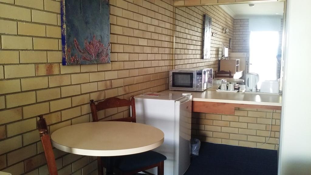 Nambour Central Motel Zimmer foto